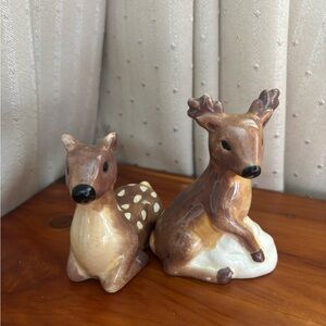 Cracker Barrel Deer Set of 2 Salt and Pepper Shakers Ceramic